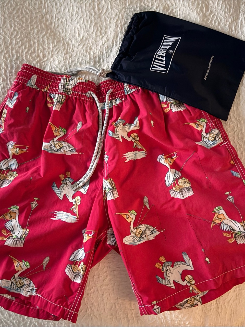 VILEBREQUIN Men's swim trunks - size 34/36 19” from waist to hem- Pelican print